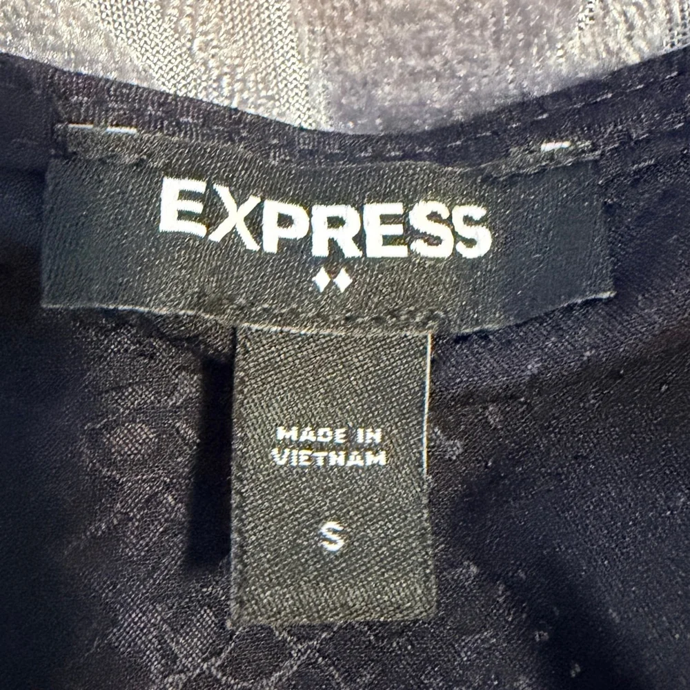 Express Satin Jacquard Wrap Blouse – Deep Navy (Almost Black) Size S - Picture 5 of 10